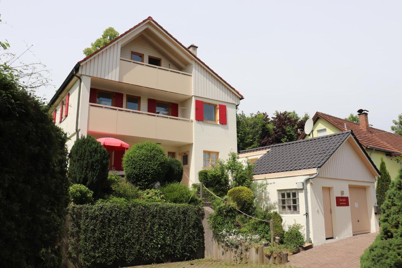 Ferienwohnung #4 Mit Terrasse In Zentraler Dennoch Ruhiger Lage - Stadtbus Vor Der Tuer! Lindau  Esterno foto